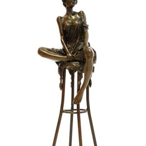 Tượng cô gái ngồi trên ghể bằng đồng Pierre Collinet, A Lady on Stool