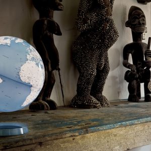 Quả địa cầu cắm điện Atmosphere Light & Colour Globe Bright Azure