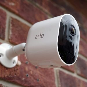 Camera Arlo Pro 3 Spotlight Camera - 3 Camera Security System VMS4340P