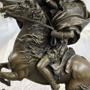 Tượng Napoleon cưỡi ngựa bằng đồng