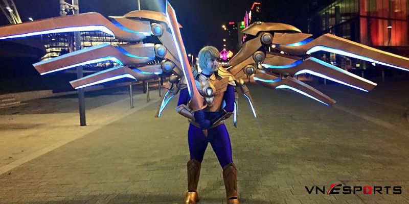 cosplay-kayle-phien-ban-nam-3 cosplay kayle lmht cầm kiếm