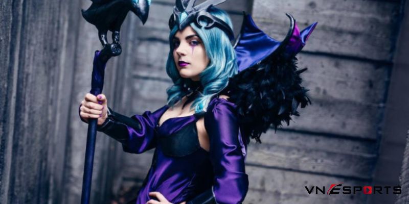 cosplay-leblanc-qua-den-6 Vẻ đẹp quyền lực khi cosplay Leblanc quạ đen