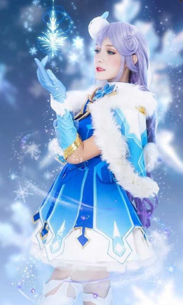 cosplay-lien-quan-sinestrea-tieu-thu-bang-gia-2 Cosplay liên quân Sinestrea tiểu thư băng giá (2)