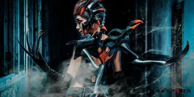 cosplay-lol-elise-2 Cosplay tướng liên minh Elise