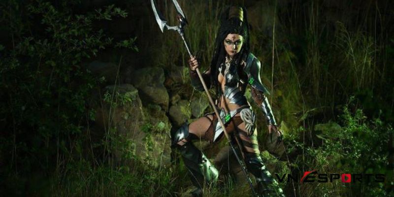 cosplay nidalle thợ săn trong bóng đêm