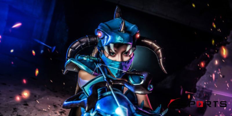 cosplay-vayne-do-long-2 Cosplay vayne đồ long với chiếc mũ cực ngầu