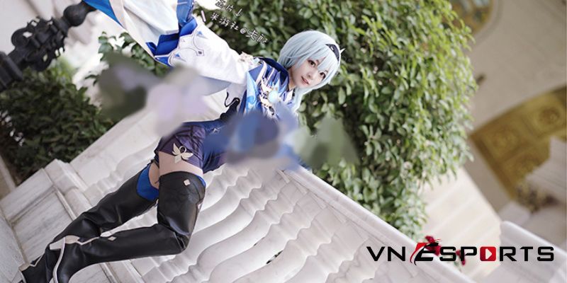 eula-cosplay-boi-nu-coser-trung-quoc-4 Eula cosplay bởi nữ coser Trung Quốc (4)