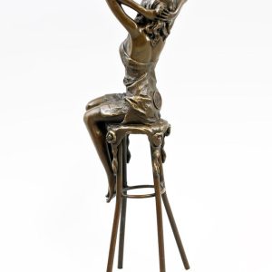 Tượng cô gái ngồi trên ghế bằng đồng Pierre Collinet, Josephine