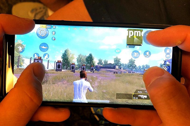 nguoi-moi-choi-pubg-mobile-nen-thao-tac-it-ngon-de-lam-quen Người mới chơi PUBG Mobile nên thao tác ít ngón để làm quen