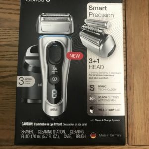 Máy cạo râu Braun Series 8 Electric Shaver 8370CC