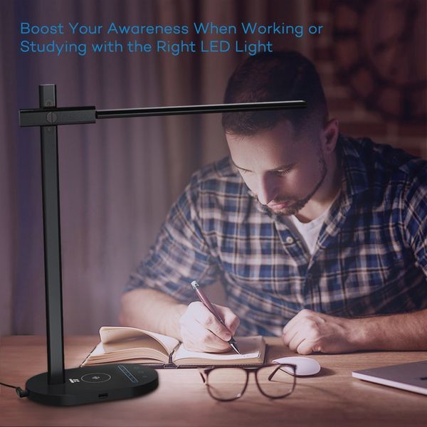 taotronics_led_desk_lamp_00_grande Kết quả hình ảnh cho Äèn bà n kết hợp vá»i Bá» sạc không dây TaoTronics