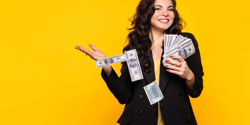 tien-gan-lien-voi-nhieu-bieu-tuong-va-la-goi-y-de-danh-de-cho-anh-em-1 Tiền gắn liền với nhiều biểu tượng và là gợi ý cho anh em