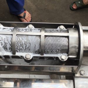 may-ep-nuoc-cot-inox