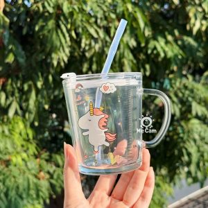 Cốc thuỷ tinh chia vạch kèm nắp + vòi cho bé uống nước, uống sữa