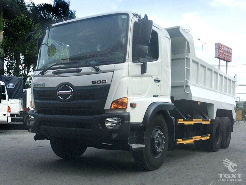 xe ben hino fm 1