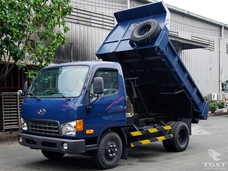 xe ben hyundai hd65 1