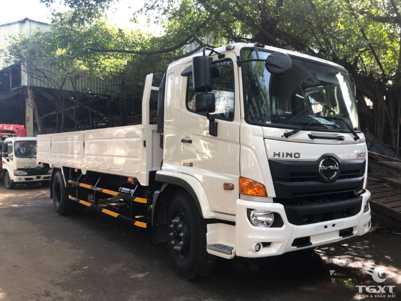 xe tai hino 8 tan thung lung