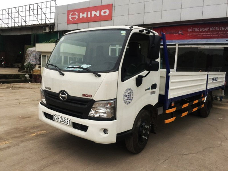 xe-tai-hino-xzu730l-5-tan-2 xe tai hino xzu730l 5 tan 2