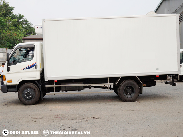 xe-tai-hyundai-hd99-thung-dong-lanh-h2