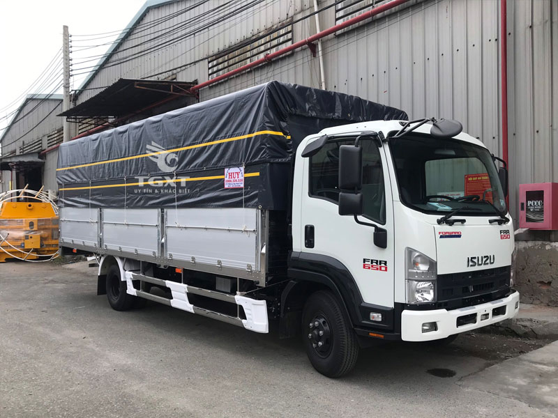 xe tai isuzu 6t2 thùng mui bat